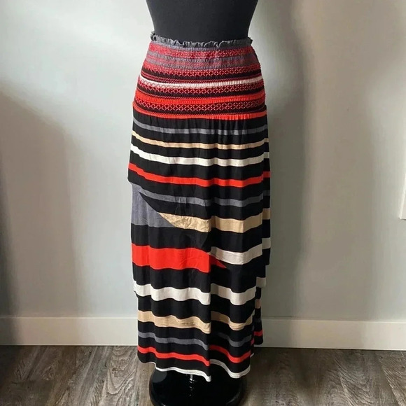 Patterson J Kincaid |  Posey Convertible Skirt / Dress - Picture 4 of 12